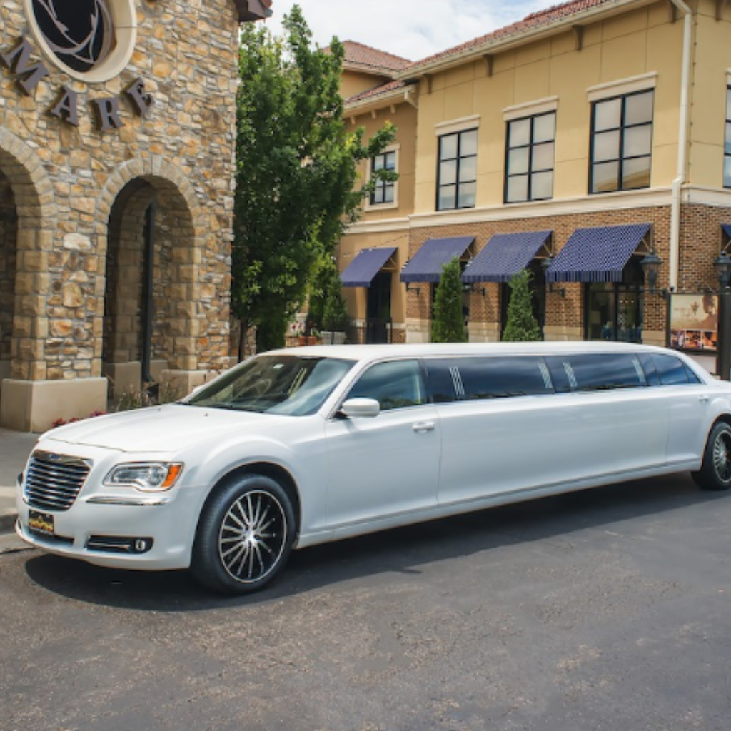 Stretch limo rental. Types of limo