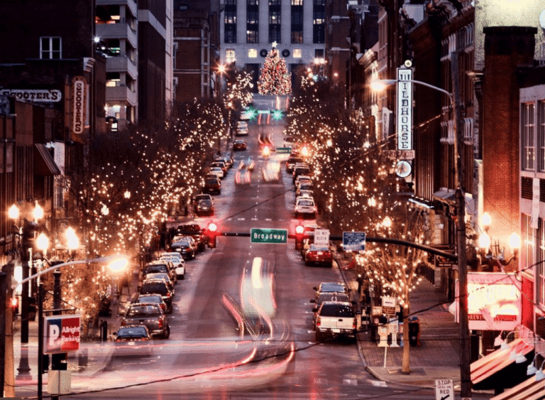 Holiday Pop-Up Bars in Nashville